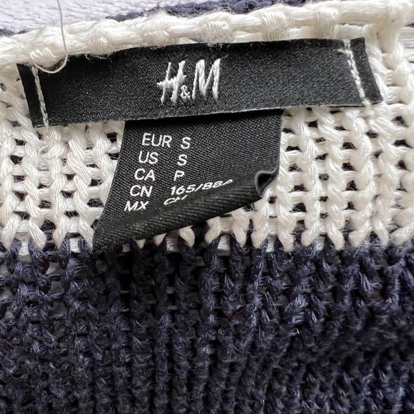 H&M Blue Cream Striped Knit V‎ Neck Sweater (S) - Picture 6 of 8